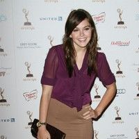 Aimee Teegarden - 63rd Annual Primetime Emmy Awards Cocktail Reception photos | Picture 79103